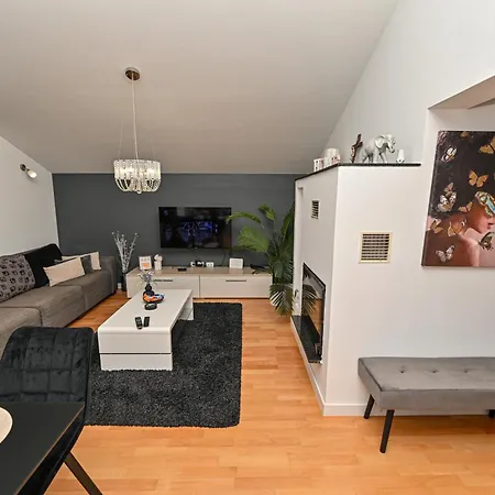 Malu Sunset Apartamento *